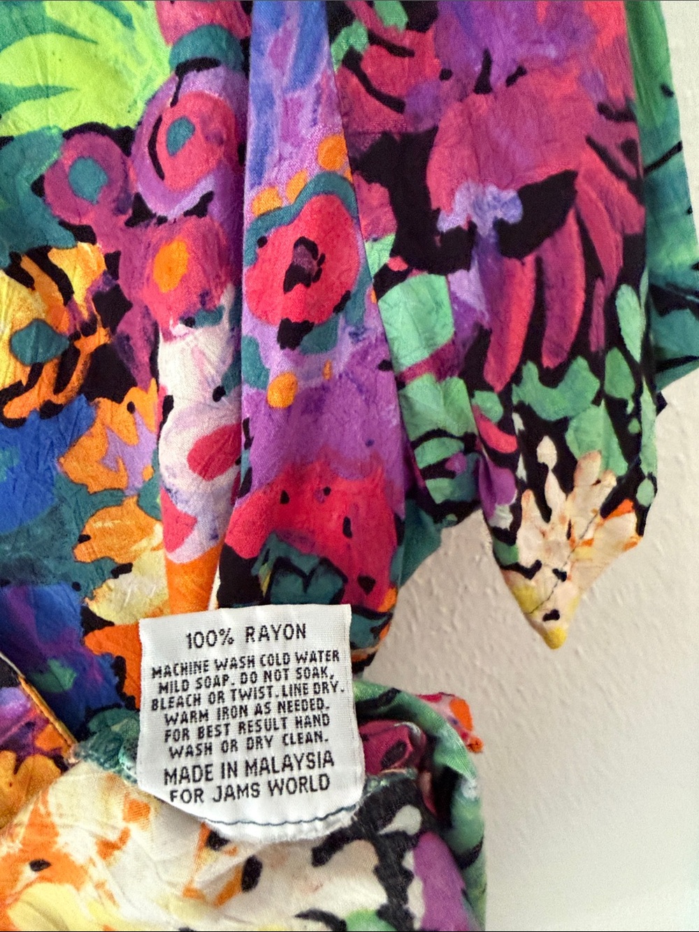 Jams World Tropical Hawaiian Floral Short Sleeve Colorful Button-Up Shirt Small - Picture 6 of 8